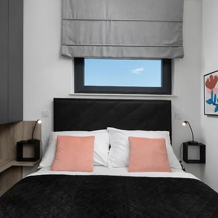 Aurelia 4 With Pool 빌라 Linardići