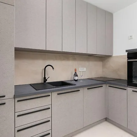 Aurelia 4 With Pool * Linardići