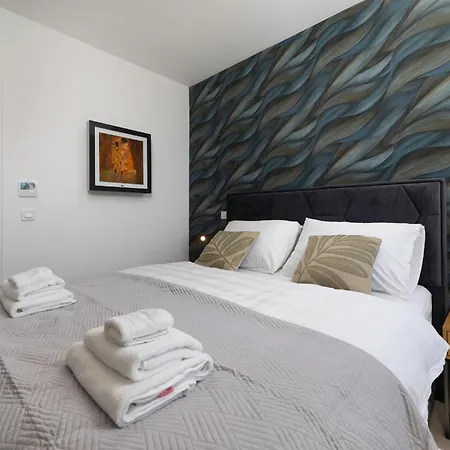 Aurelia 4 With Pool *