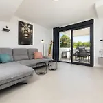 Vila Aurelia 4 With Pool