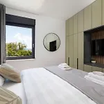 Vila Aurelia 4 With Pool