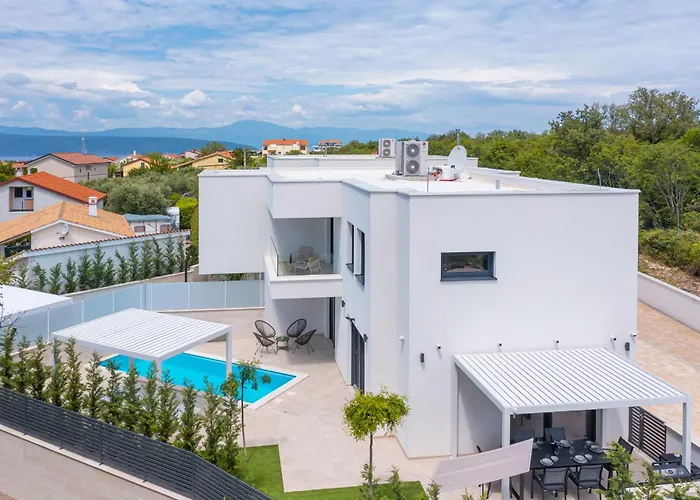 Aurelia 4 With Pool Villa Linardići