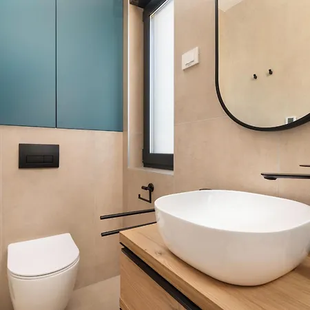 Aurelia 4 With Pool Linardići