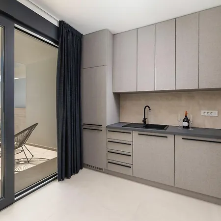 Aurelia 4 With Pool Villa *